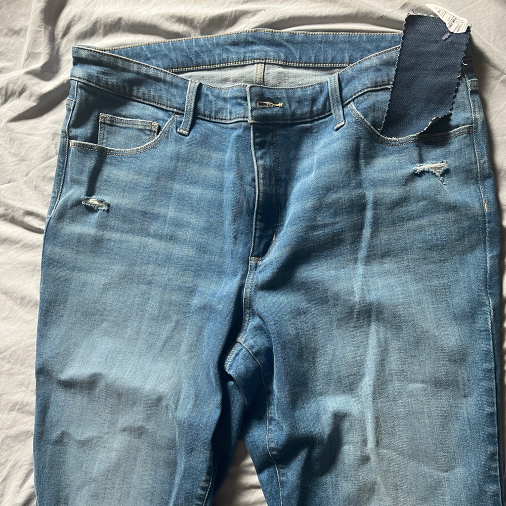 Target Jeans Light wash boyfriend high rise size 20